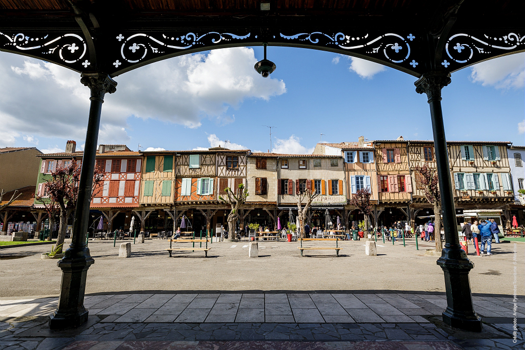 Sous la Halle de Mirepoix